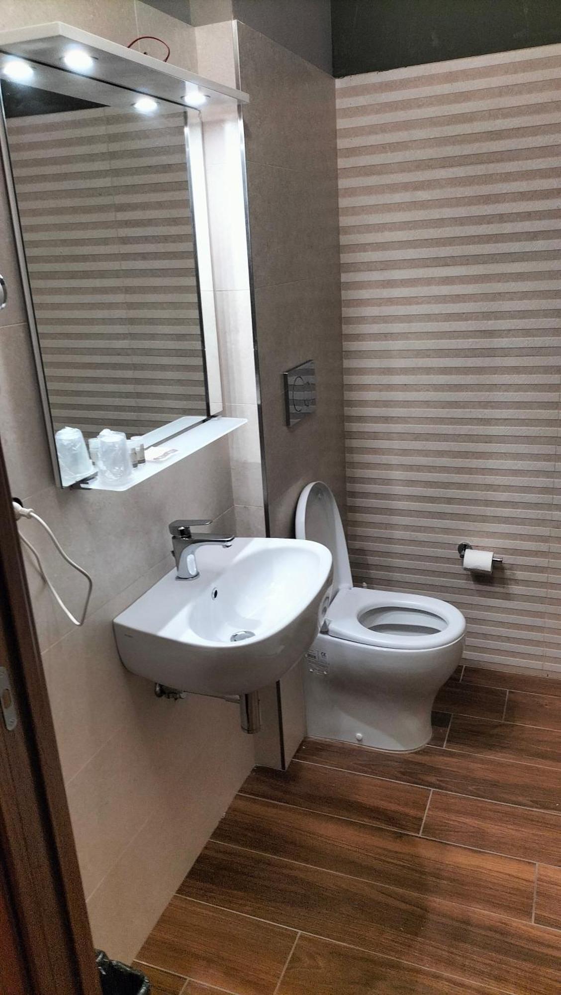 Hotel La Meridiana Урбино Екстериор снимка